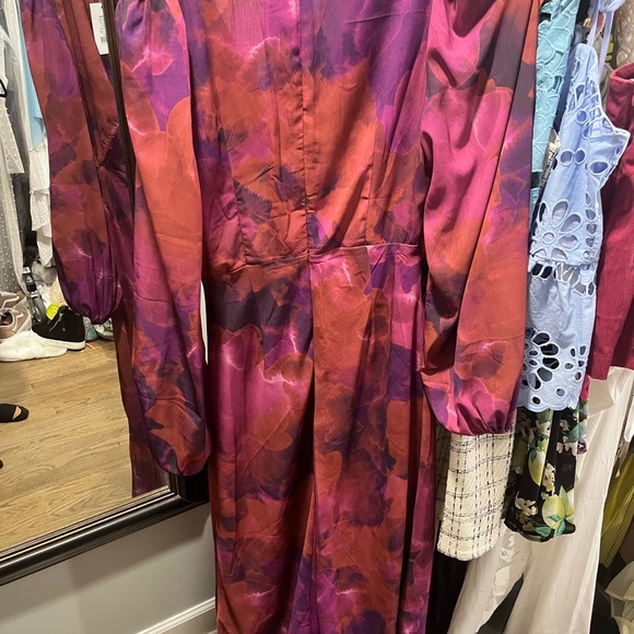 Showpo Multicolor Long Sleeve Dress - Picture 7 of 7